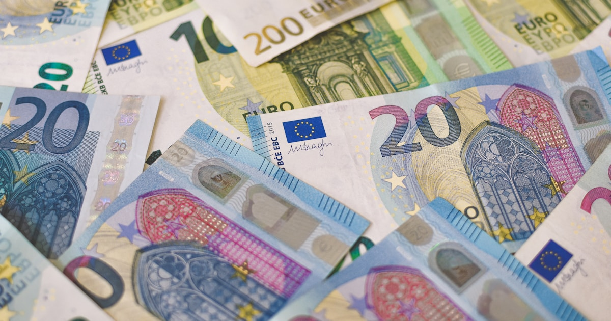 Restrict Products by Country: Market-Specific Catalogs