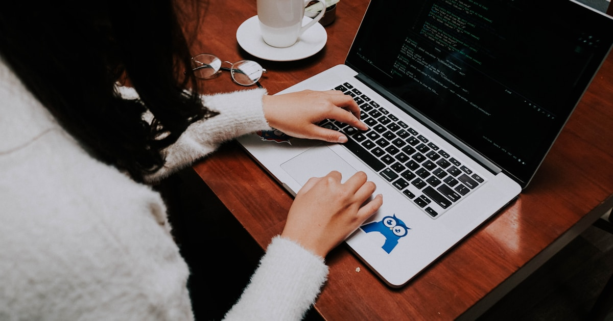 WordPress XSS: How Hackers Hijack Sessions Through Contact Forms